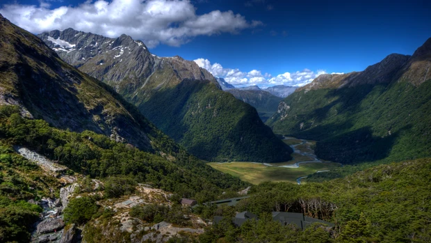 El Valle de Routeburn en Nueva Zelanda, las montañas donde la mujer sobrevivió durante un mes