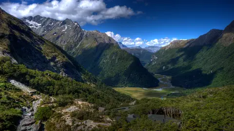 El Valle de Routeburn en Nueva Zelanda, las montañas donde la mujer sobrevivió durante un mes El Valle de Routeburn en Nueva Zelanda, las montañas donde la mujer sobrevivió durante un mes