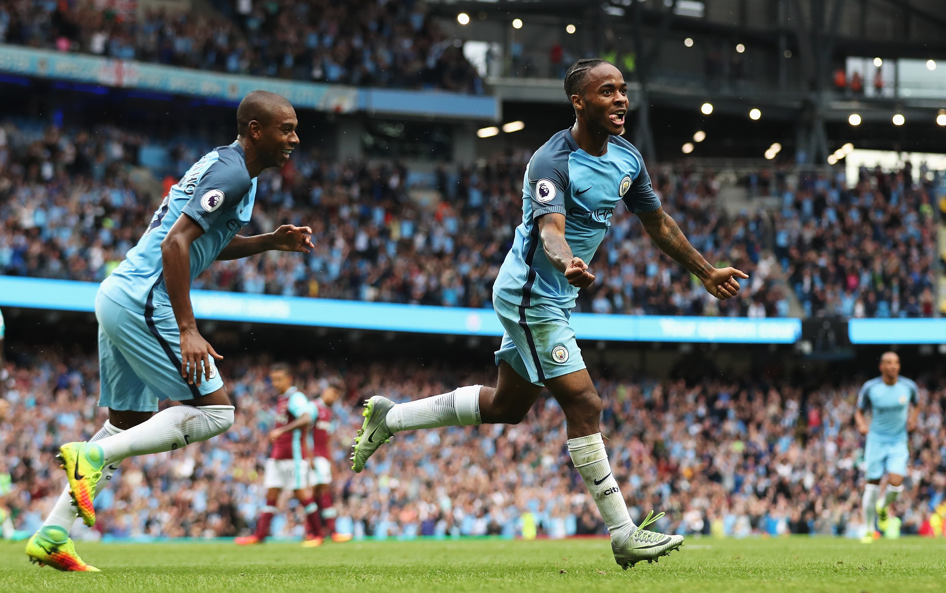 Sterling lidera la victoria del Manchester City ante el West Ham Sterling lidera la victoria del Manchester City ante el West Ham