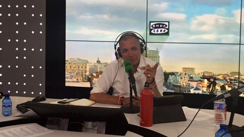 Juan Ram&oacute;n Lucas, en el nuevo estudio de Onda Cero.