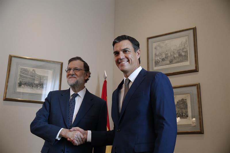 Sánchez inicia este martes con Rajoy la ronda de contactos Sánchez inicia este martes con Rajoy la ronda de contactos