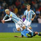Messi, al suelo