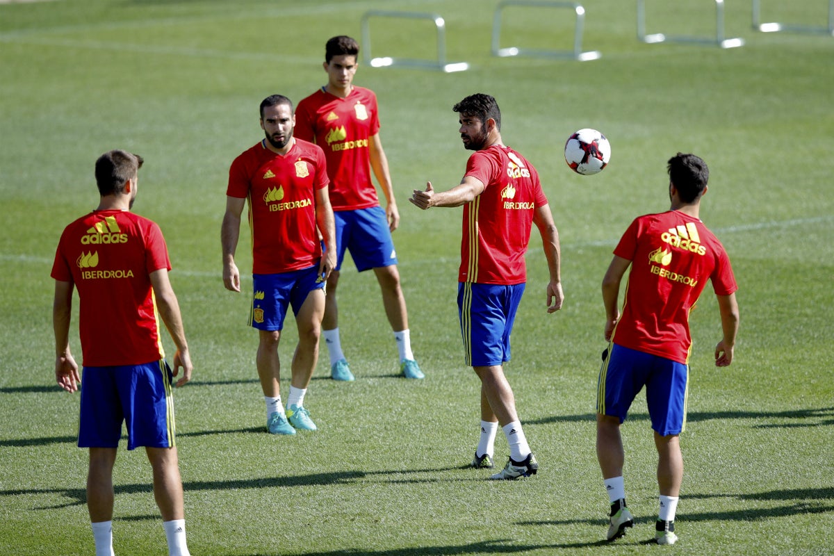 Morata no se entrena y Diego Costa se perfila como titular ante Liechtenstein Morata no se entrena y Diego Costa se perfila como titular ante Liechtenstein