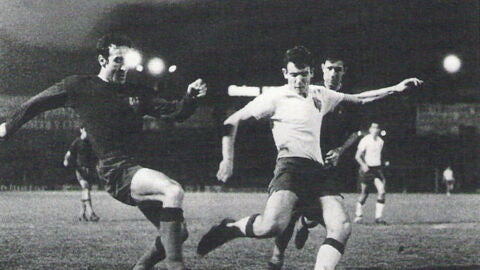 Miguel &Aacute;ngel Bustillo jug&oacute; en el Real Zaragoza entre 1966 y 1969