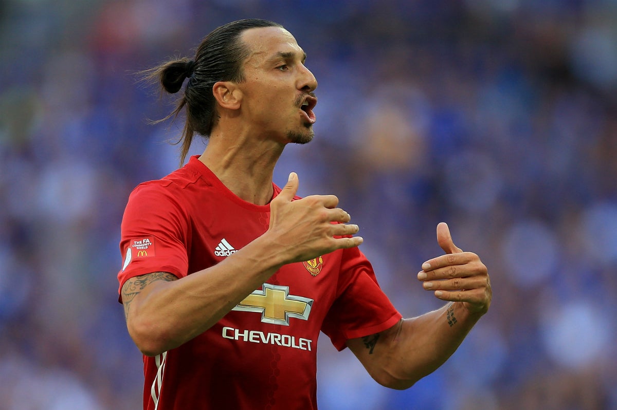 Ibrahimovic: "Estuve cerca de fichar por el City y por el Arsenal" Ibrahimovic: "Estuve cerca de fichar por el City y por el Arsenal"
