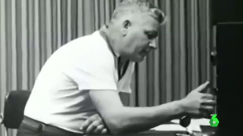 Im&aacute;genes del experimento de las descargas de Stanley Milgram.