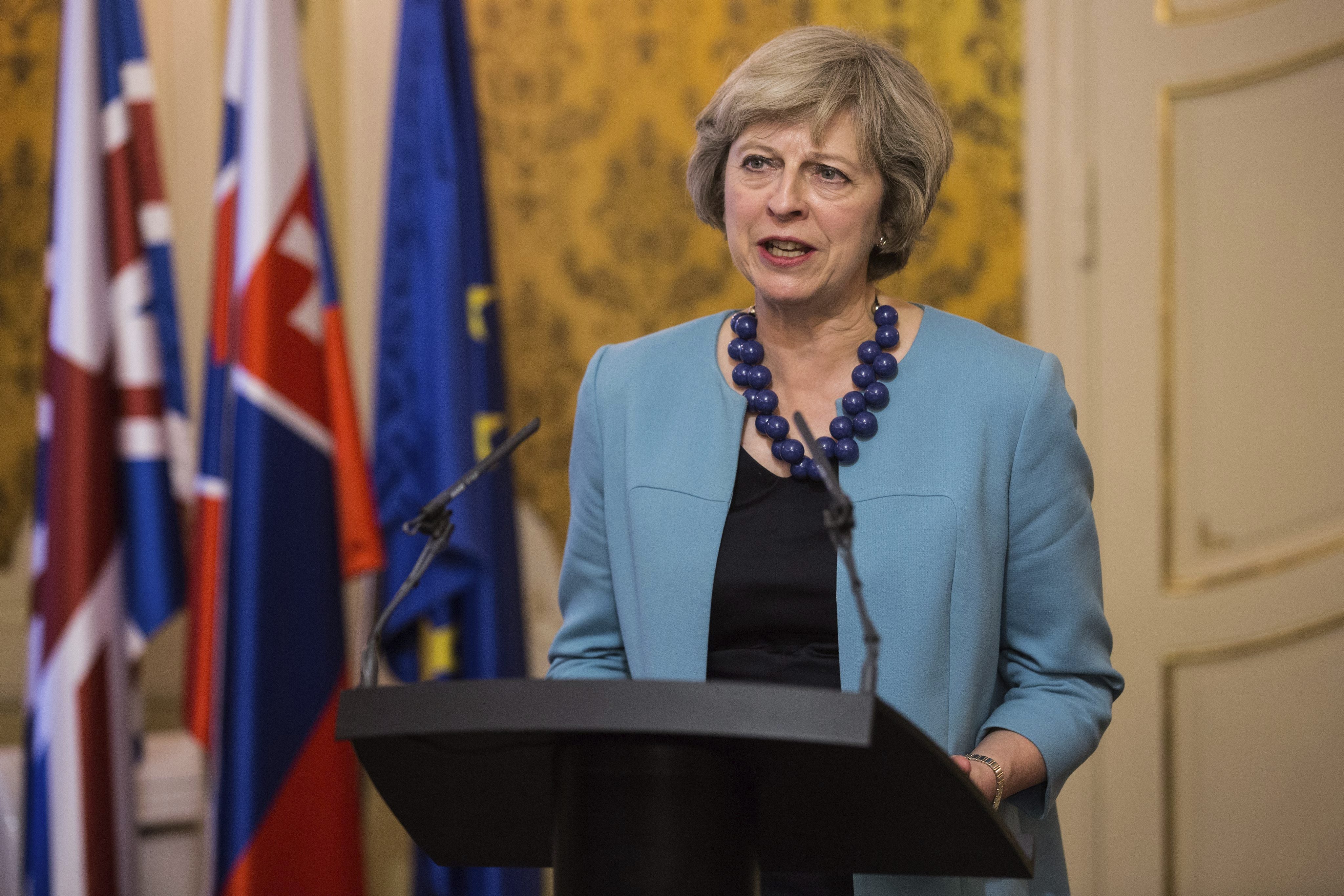 May afirma que su Gobierno está "preparado" para iniciar en marzo el "brexit" May afirma que su Gobierno está "preparado" para iniciar en marzo el "brexit"