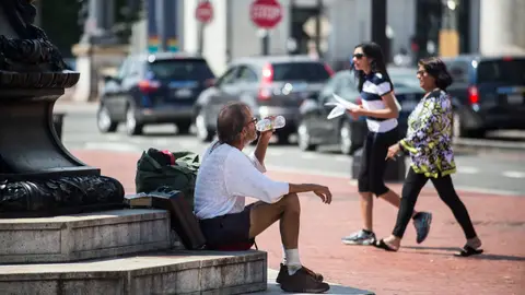 35 provincias en alerta por calor, 9 de ellas con riesgo importante 35 provincias en alerta por calor, 9 de ellas con riesgo importante
