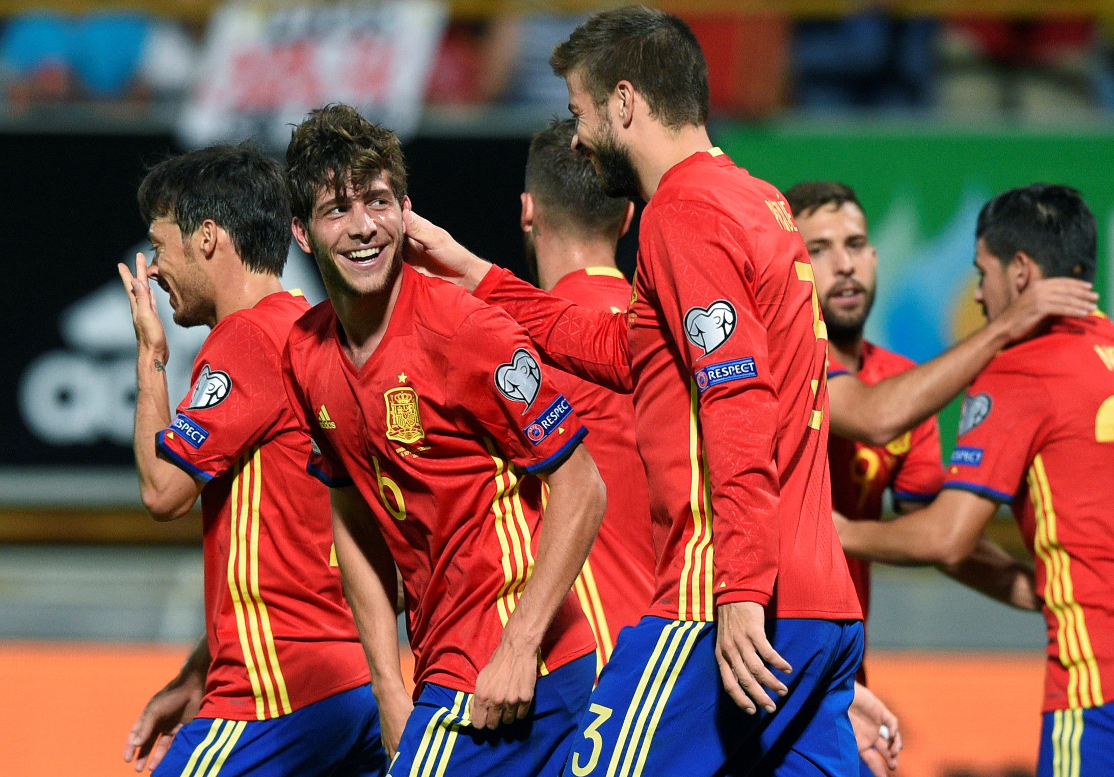 España se exhibe en León y arrolla a una floja Liechtenstein España se exhibe en León y arrolla a una floja Liechtenstein