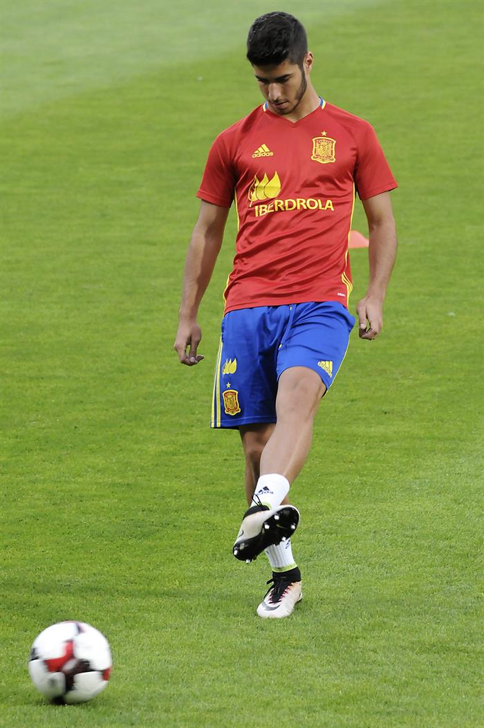 Asensio: "Estamos preparados para sacar un buen resultado ante Austria" Asensio: "Estamos preparados para sacar un buen resultado ante Austria"