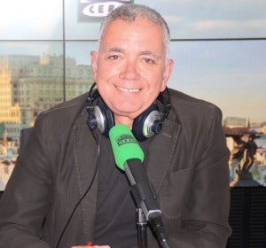 Juan Ramón Lucas en los estudios de Onda Cero Juan Ramón Lucas en los estudios de Onda Cero
