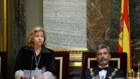La fiscal general del Estado, Consuelo Madrigal durante su intervenci&oacute;n