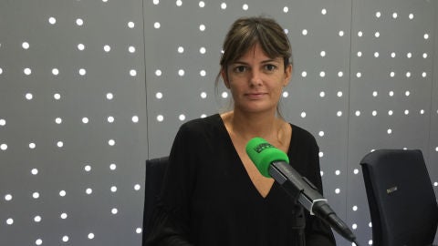 Pilar G&oacute;mez en los estudios de Onda Cero