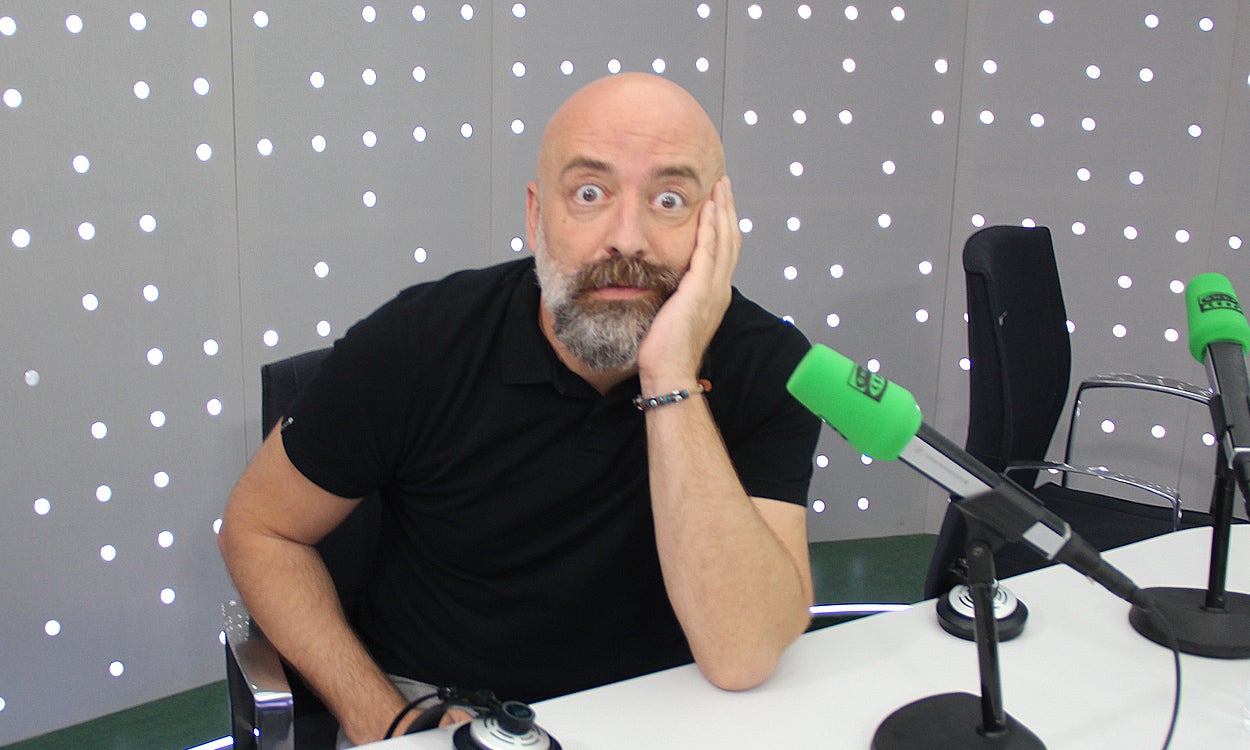 Humor | Joe Cruising (Goyo Jiménez): "Trump me ha ofrecido lejía contra la Covid mientras que Biden, sintrom" Humor | Joe Cruising (Goyo Jiménez): "Trump me ha ofrecido lejía contra la Covid mientras que Biden, sintrom"