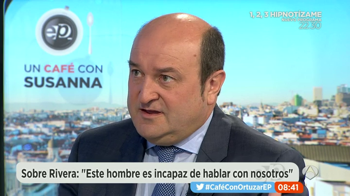 Andoni Ortuzar: "Es incompatible que el PP pacte con Ciudadanos y con el PNV" Andoni Ortuzar: "Es incompatible que el PP pacte con Ciudadanos y con el PNV"