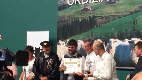 Campe&oacute;n del concurso de Queso de Ordizia 2016
