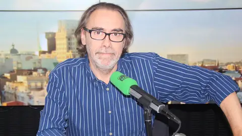 José Miguel Azpiroz en los estudios de Onda Cero José Miguel Azpiroz en los estudios de Onda Cero