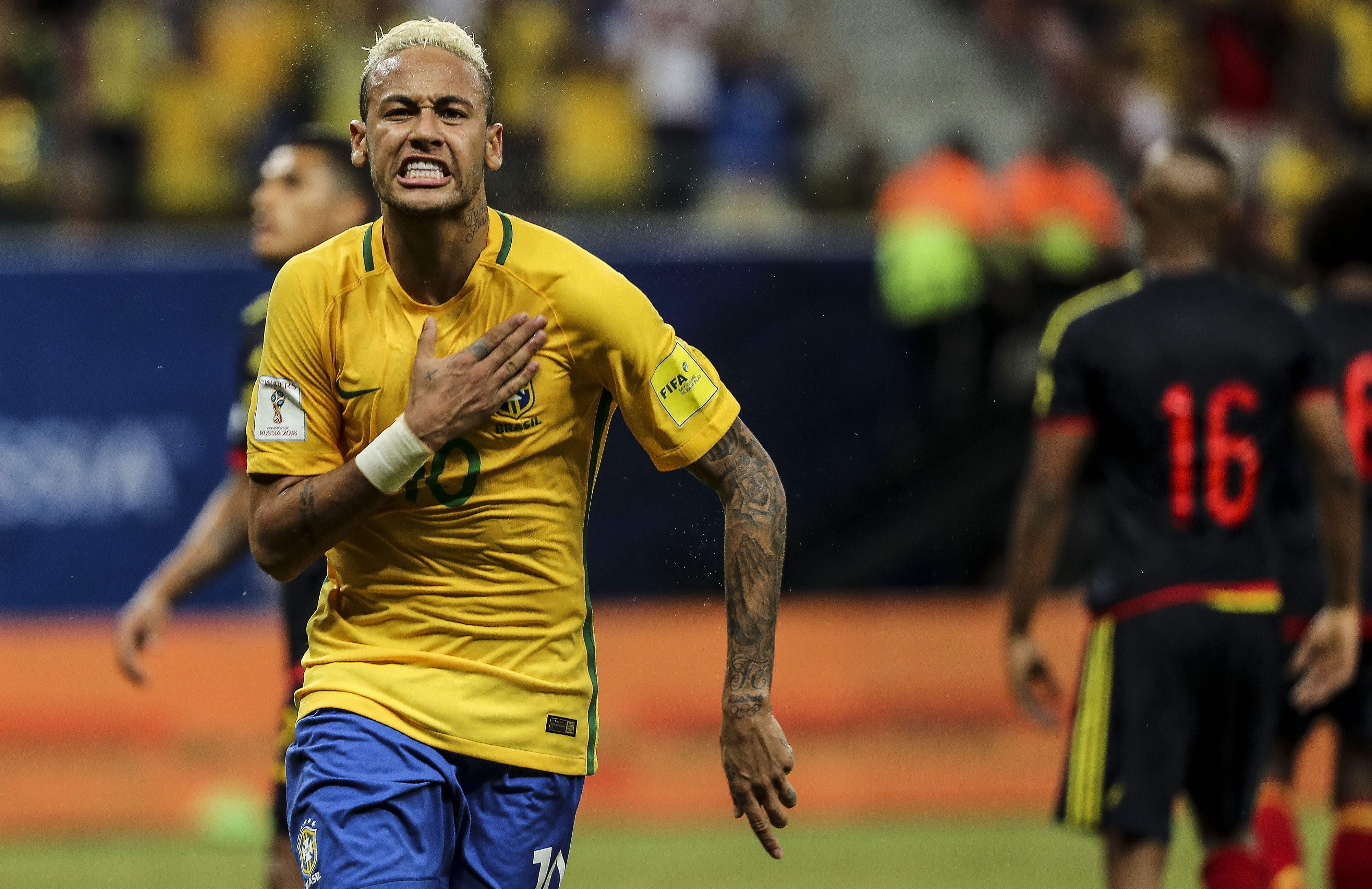 Neymar toma el mando de Brasil y gana a la Colombia de James Rodríguez Neymar toma el mando de Brasil y gana a la Colombia de James Rodríguez