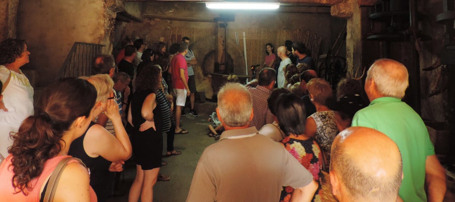 Multitud de personas han descubierto ya la muestra Multitud de personas han descubierto ya la muestra