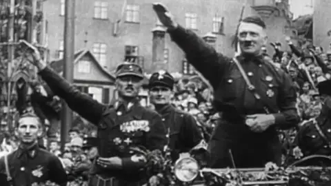 Los últimos días de los nazis Los últimos días de los nazis