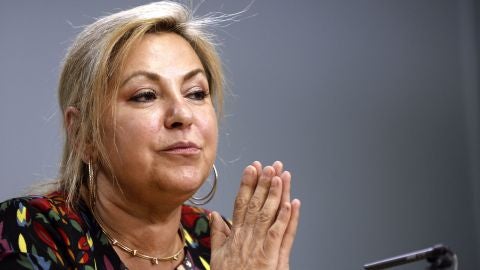 Rosa Valde&oacute;n se dirige a los medios tras ser arrestada por triplicar la tasa de alcohol en sangre