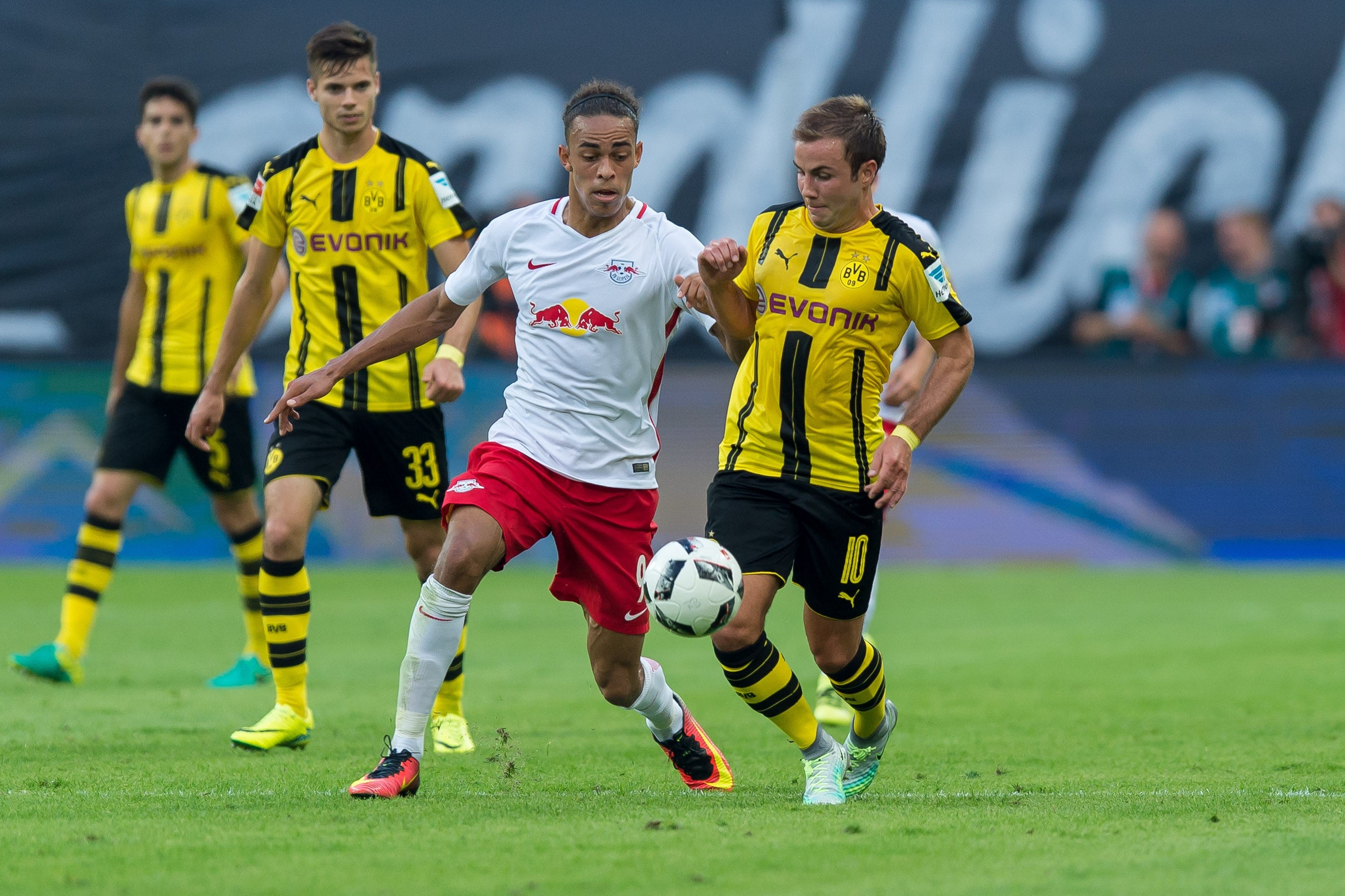 El Borussia Dortmund cae ante el recién ascendido Leipzig El Borussia Dortmund cae ante el recién ascendido Leipzig