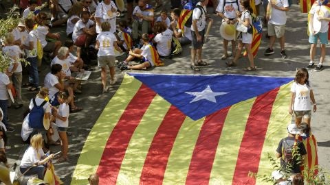 Una gran estelada en la marcha de la Diada