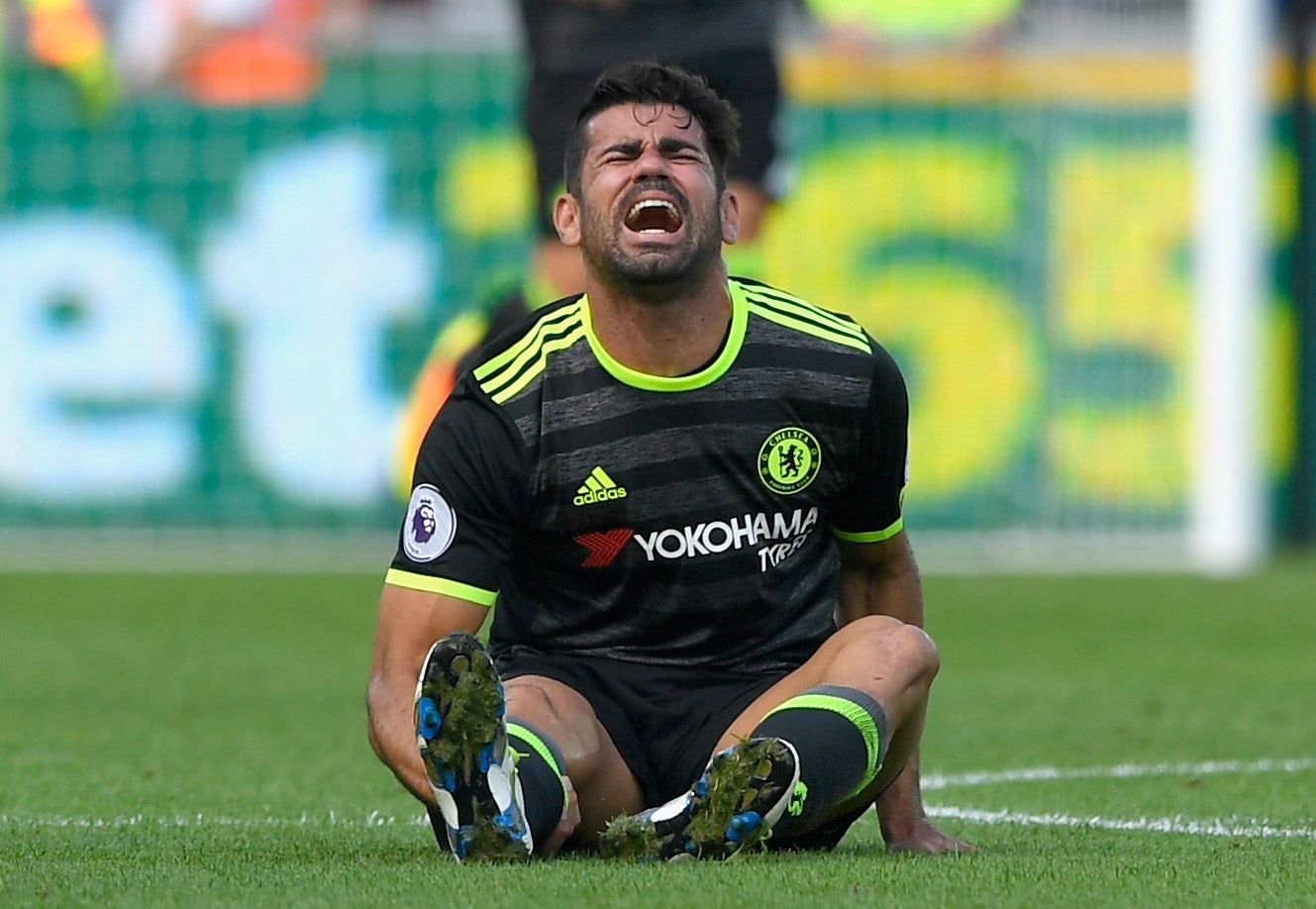 Conte: "Los árbitros deberían proteger a Diego Costa" Conte: "Los árbitros deberían proteger a Diego Costa"