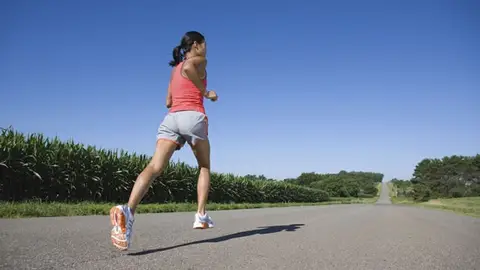 Mujer corriendo Mujer corriendo