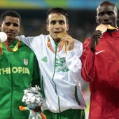 Abdellatif Baka, Tamiru Demisse y Henry Kirwa, podio del 1500 en los Juegos Paralímpicos