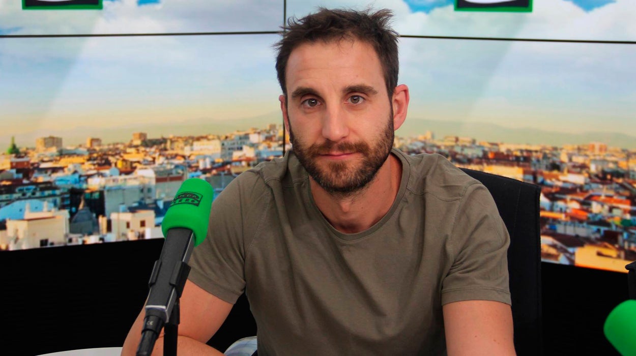 Dani Rovira sobre la tauromaquia: "Pertenecer a un país que tiene esta tradición me da vergüenza" Dani Rovira sobre la tauromaquia: "Pertenecer a un país que tiene esta tradición me da vergüenza"