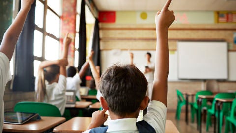 Ni&ntilde;os durante una clase 