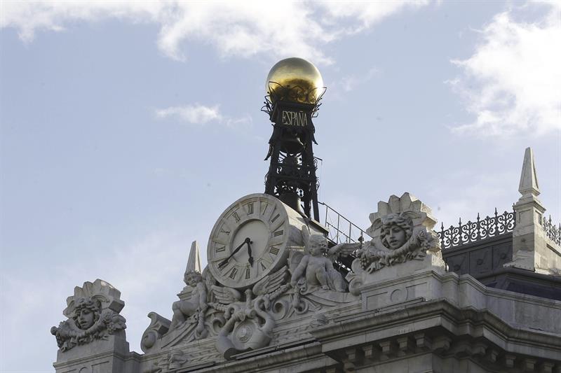 La nevada en Madrid detiene por primera vez en 130 años el reloj del Banco de España La nevada en Madrid detiene por primera vez en 130 años el reloj del Banco de España