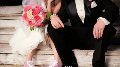 Novios en zapatillas Novios en zapatillas