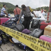 Maletas de los heridos en el accidente en Bali