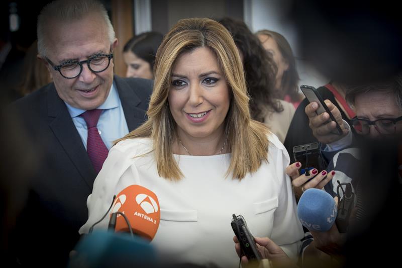 Susana Díaz: "Felipe González me apoya siempre, hasta cuando me critica" Susana Díaz: "Felipe González me apoya siempre, hasta cuando me critica"