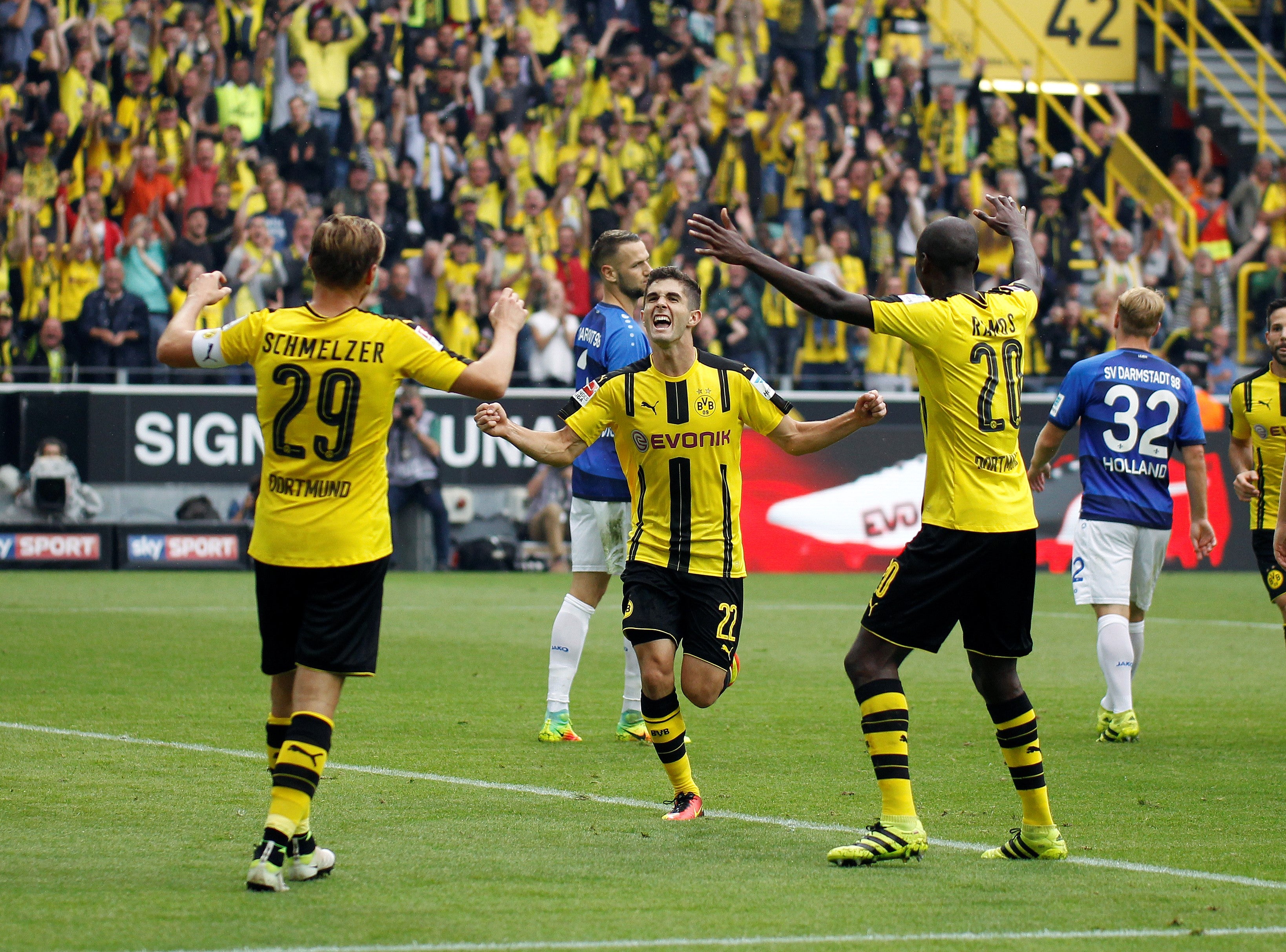 El Borussia Dortmund abusa del Darmstadt El Borussia Dortmund abusa del Darmstadt