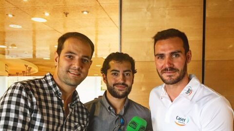 Sa&uacute;l Craviotto con Aitor G&oacute;mez y Ra&uacute;l Granado en El Transistor.