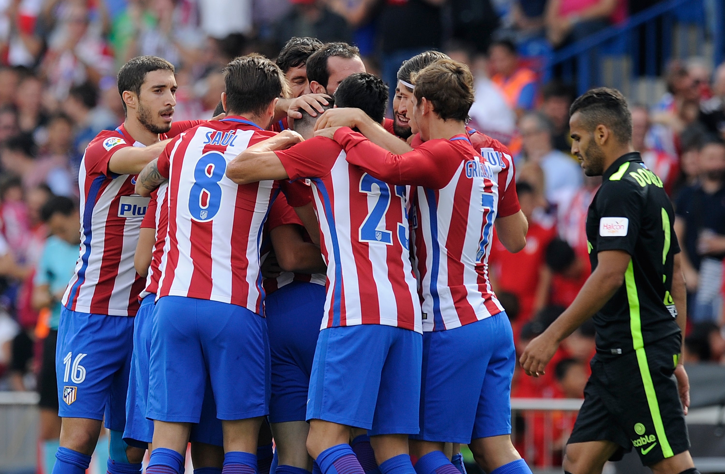 Barcelona y Atlético empatan y ninguno aprovecha el tropiezo del Real Madrid Barcelona y Atlético empatan y ninguno aprovecha el tropiezo del Real Madrid