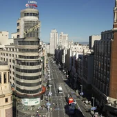 La calle Gran Vía de Madrid La calle Gran Vía de Madrid