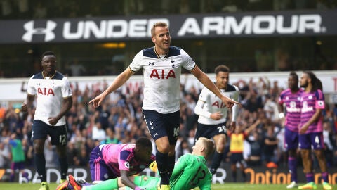 Harry Kane celebra su gol ante el Sunderland