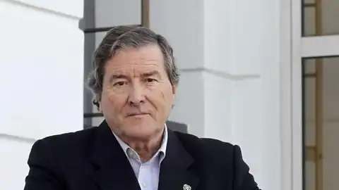 El periodista español Juan José Benítez El periodista español Juan José Benítez