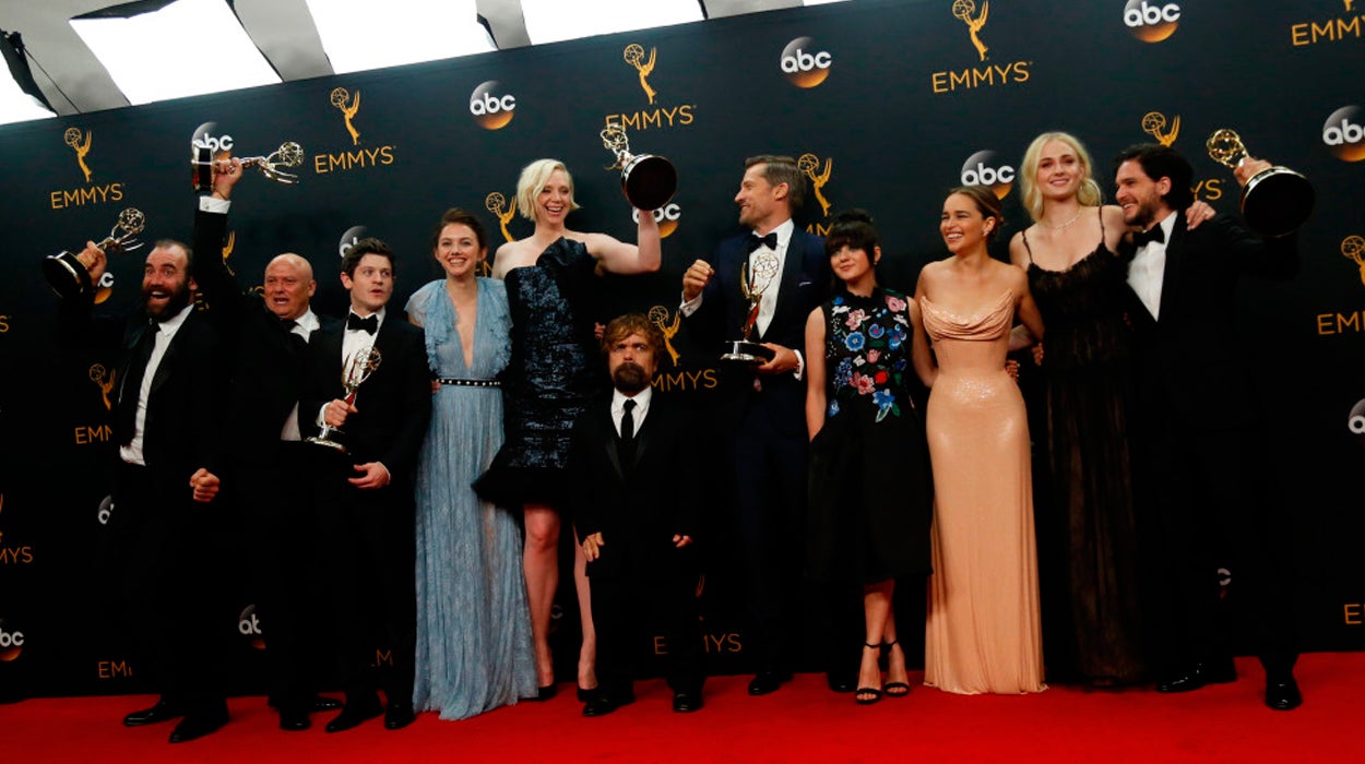 'Juego de Tronos' conquista los premios Emmy 'Juego de Tronos' conquista los premios Emmy