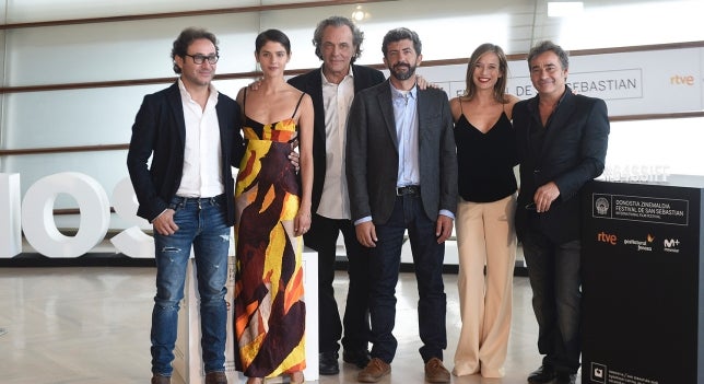 Alberto Rodríguez: "'El hombre de las mil caras' es la película que he hecho más alejada de la realidad" Alberto Rodríguez: "'El hombre de las mil caras' es la película que he hecho más alejada de la realidad"