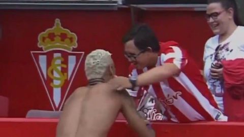 Neymar regal&oacute; su camiseta a un aficionado con S&iacute;ndrome de Down