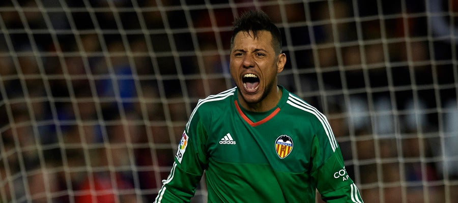Diego Alves es el portero con más penaltis parados en la historia de la Liga Diego Alves es el portero con más penaltis parados en la historia de la Liga