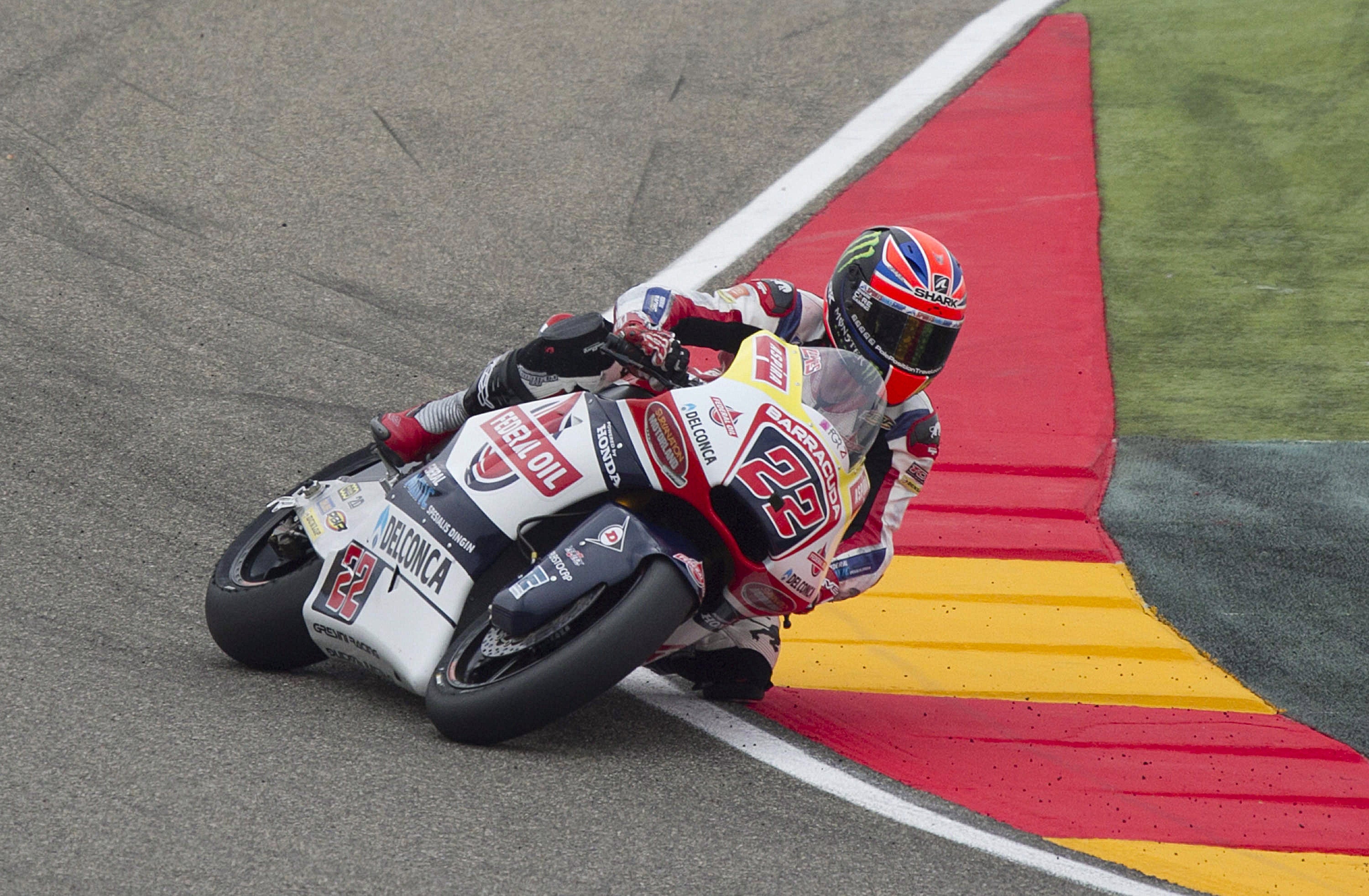 Rins y Márquez recortan puntos a Zarco en la victoria de Lowes en Aragón Rins y Márquez recortan puntos a Zarco en la victoria de Lowes en Aragón