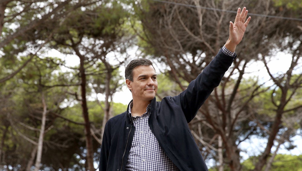 Comienzan a pedir responsabilidades a Sánchez tras el resultado de las elecciones vascas y gallegas Comienzan a pedir responsabilidades a Sánchez tras el resultado de las elecciones vascas y gallegas