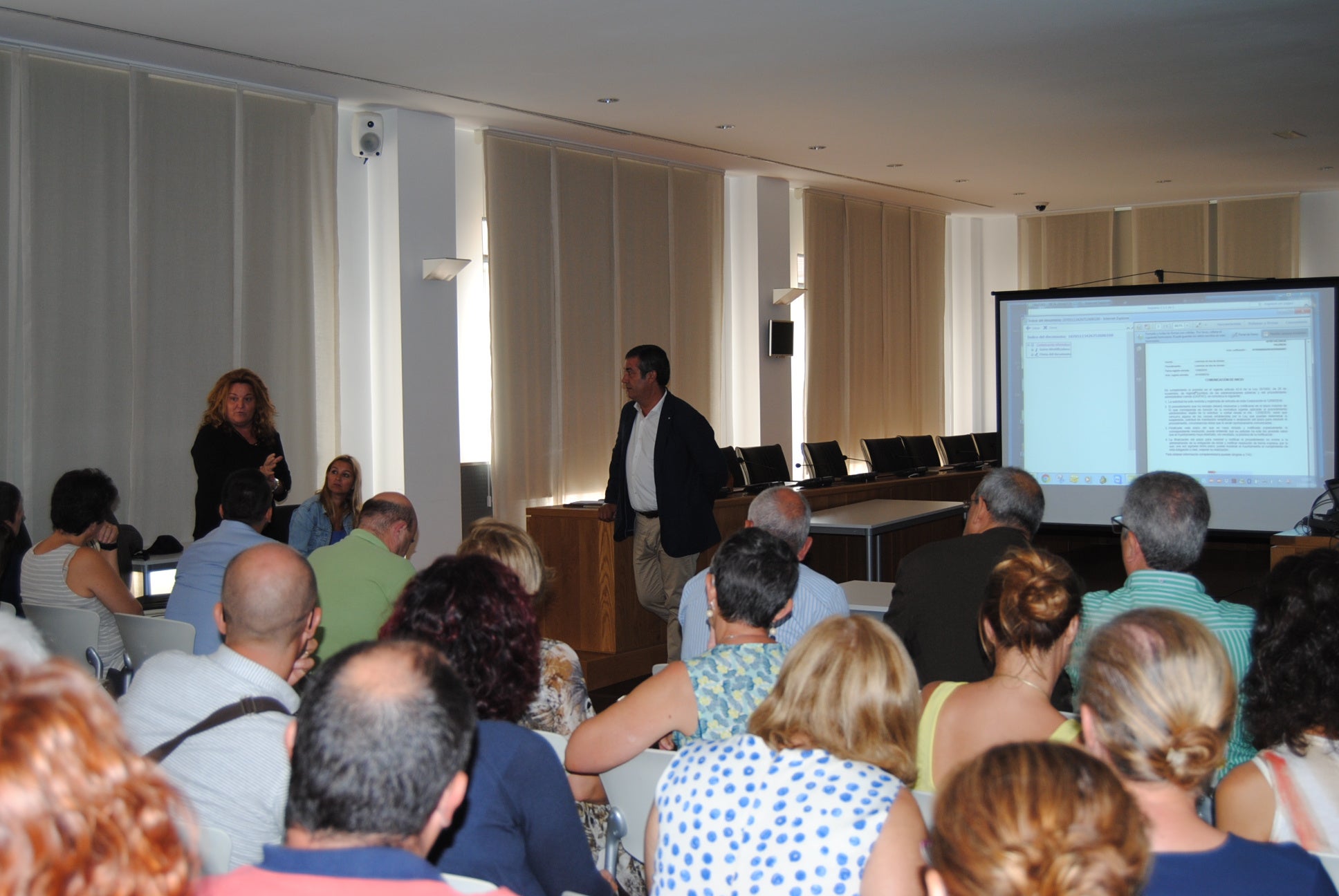 L'ajuntament implanta l'administració electrònica per a tots els expedients. L'ajuntament implanta l'administració electrònica per a tots els expedients.