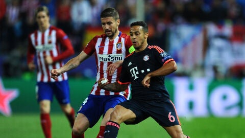 Thiago en las semis de la Champions de la temporada pasada ante el Atl&eacute;tico.